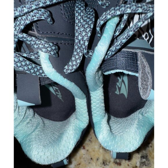 Altra Lone Peak 4.5 Women's Gray Teal Trail Hike Running Shoes Size 10 - Picture 15 of 15